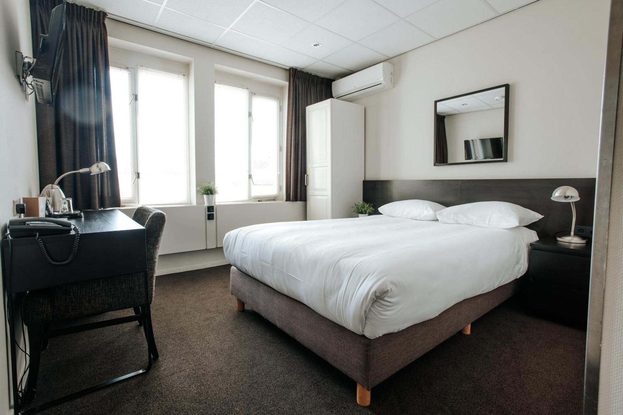 Single Room,1516448152:JPEG